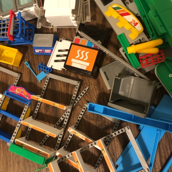 Mini Brands convenience store series 3 - Picture 8 of 9